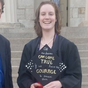 Meet your Posher, Emily